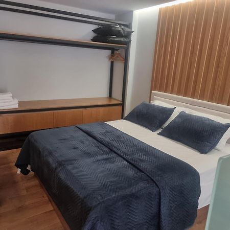 Centrepoint Stylish Apartment Tirana Zewnętrze zdjęcie